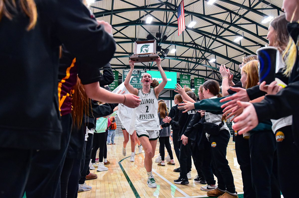 Illinois Wesleyan Athletics tweet media