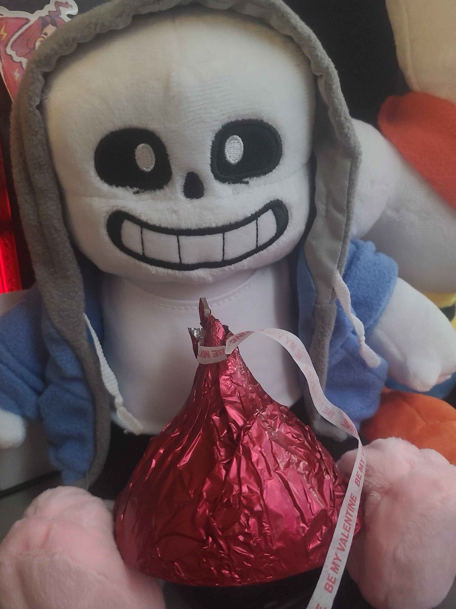 got a big hershey kiss at the store (sans for scale)
