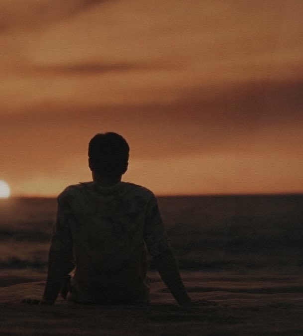 “i’m hard to love.”           “loving you is the 
                                                easiest thing i’ve 
                                                   ever done.”