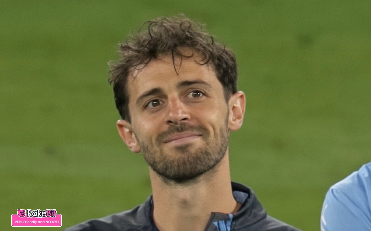 Man City looking at Arsenal on the Premier League table 😭😭😭😭😭