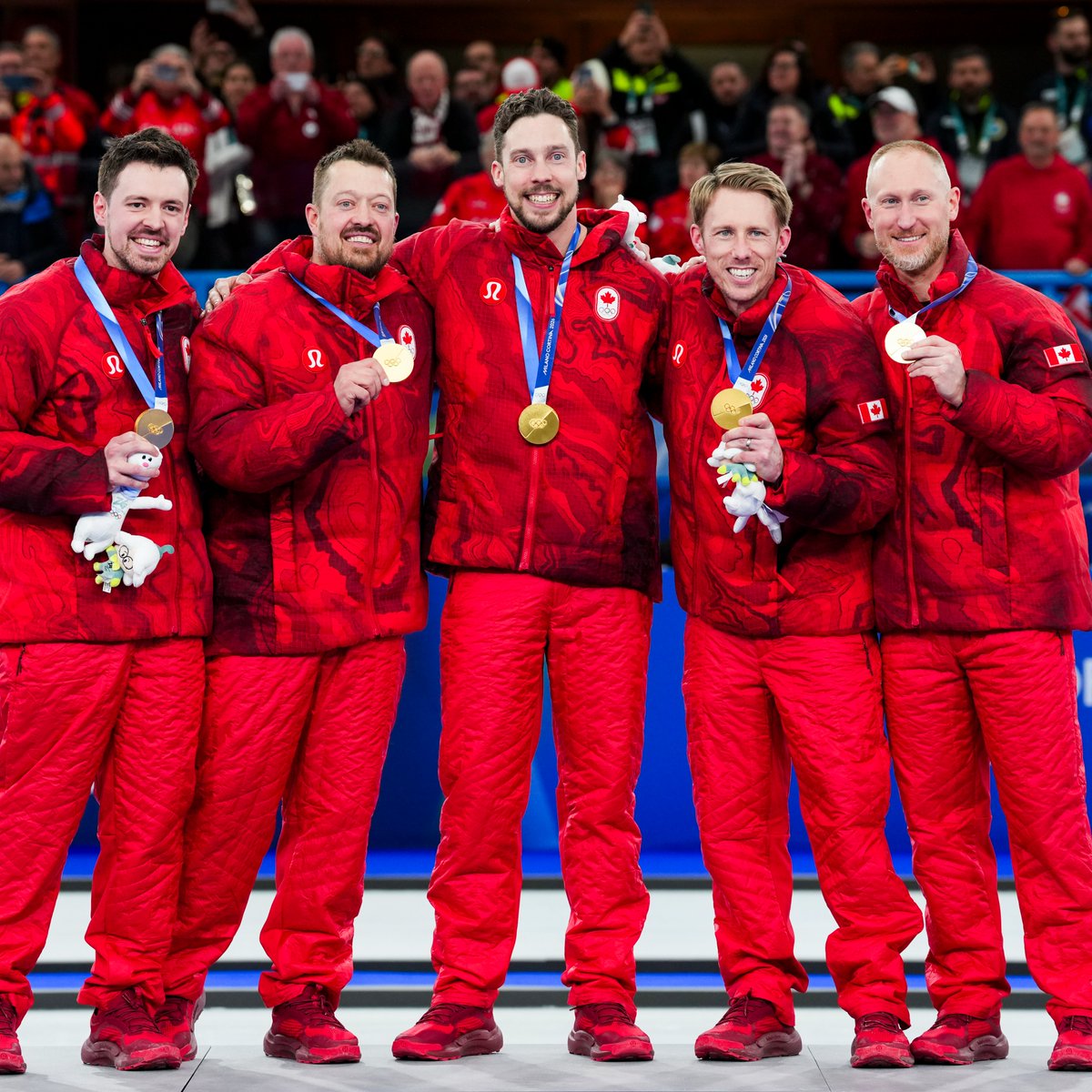 Golden smiles for Team Jacobs 🥇🥌 #MilanoCortina2026