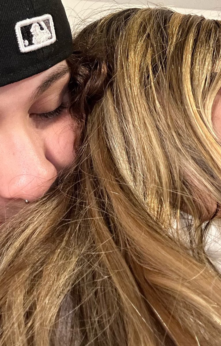 como alo se quiere volver a pintar el pelo y pidió sugerencias, vengo a sugerir la vieja confiable