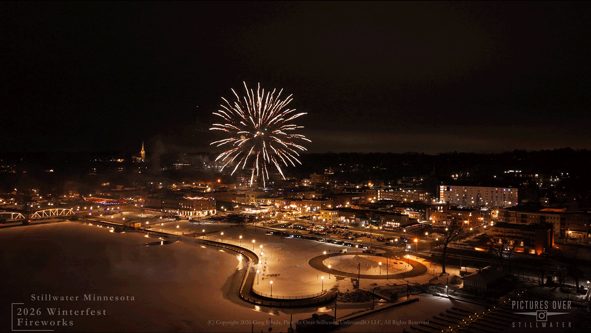 postillwater's tweet photo. Some #drone aerial views including video of last nights winterfest #fireworks above downtown @iLoveStillwater @exploreminn @DiscStillwater #winterfest #stillwatermn #twincities https://t.co/R2n4IsMpwF