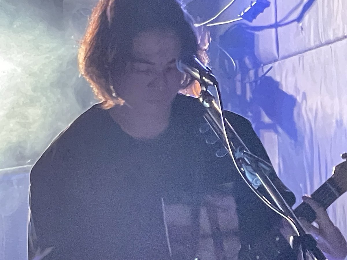 miyuu12911's tweet photo. 水戸ソニック『足跡は消えない』でHakloライブ！本格的なロック演奏と熱唱に興奮と、バンドの本髄を観ました。

#Haklo
#足跡は消えない https://t.co/UNC4B6rjW5