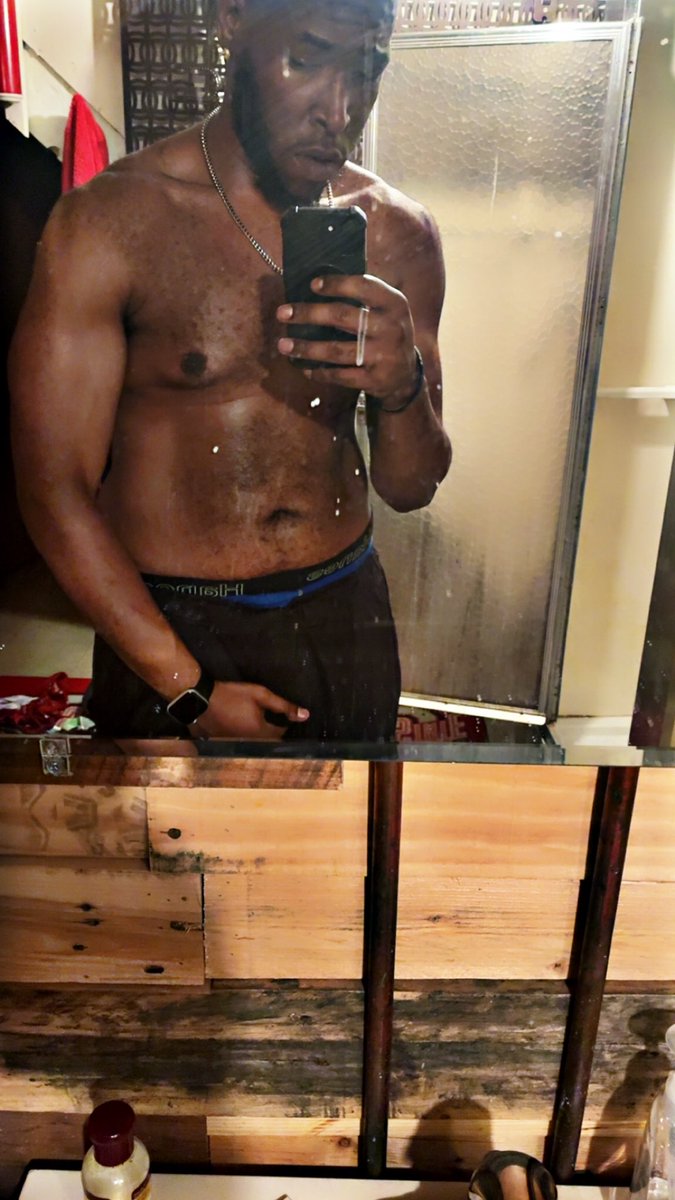 KiddThaChef's tweet photo. Oh it’s coming baby #Operation6Pack https://t.co/8x5vwkSZjo