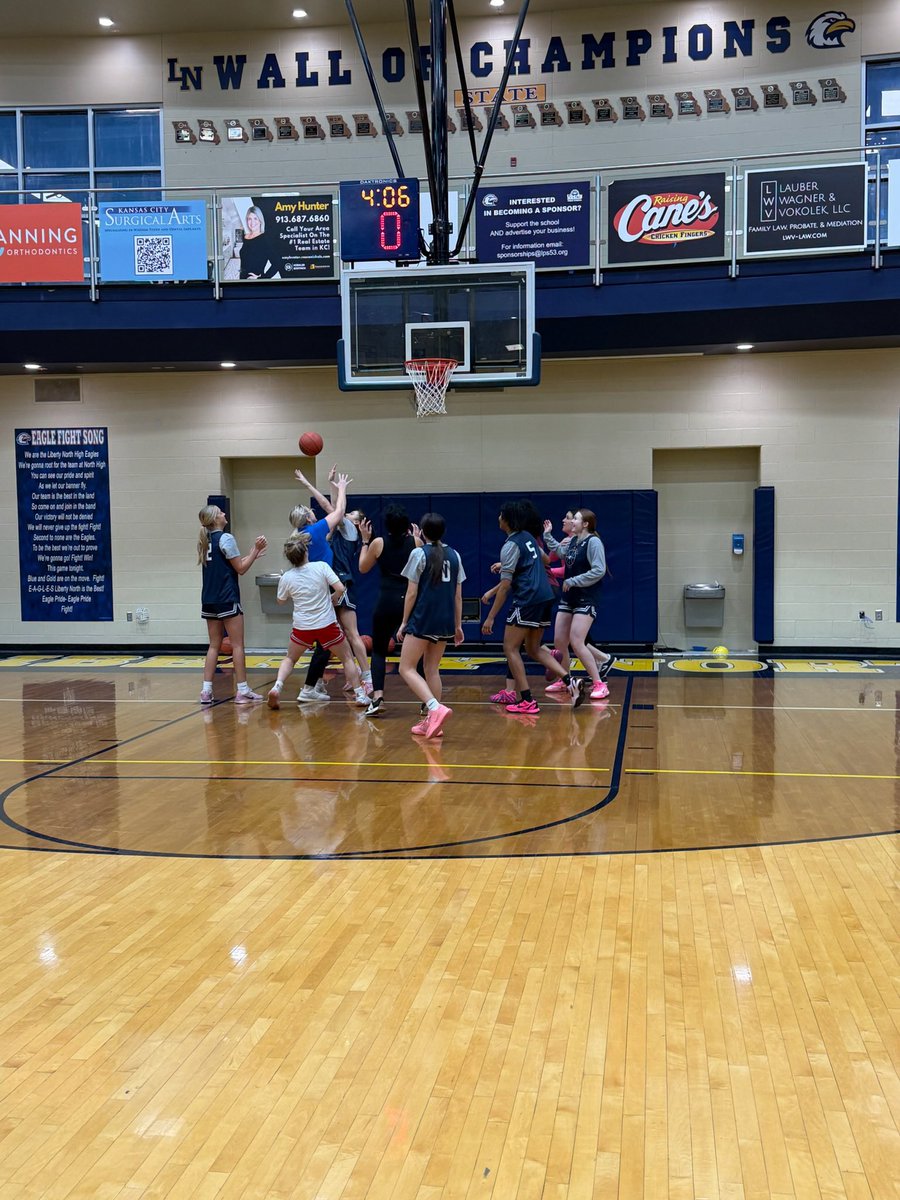 LNEagleGBB tweet media