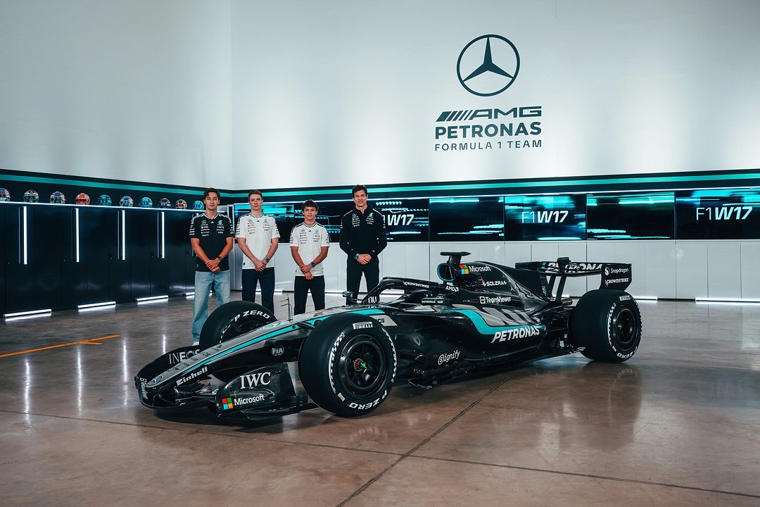 MercedesAMGPCF1's tweet photo. 🇦🇺GP 🔜

13 days to go⚔️ https://t.co/JN1LvxoAp2