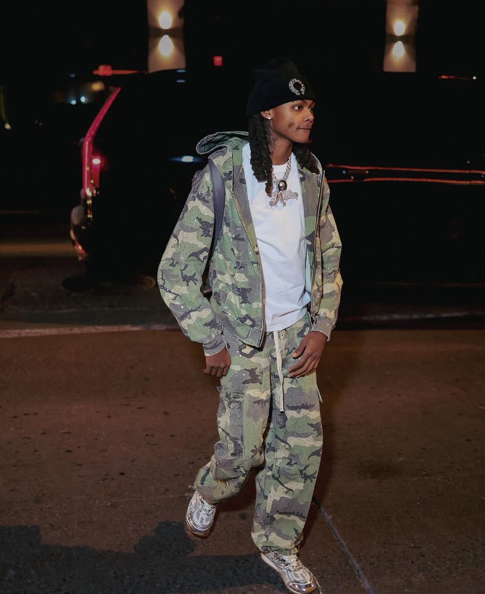 𝑻𝒓𝒆𝒚. (@yourfavoritet) on Twitter photo 