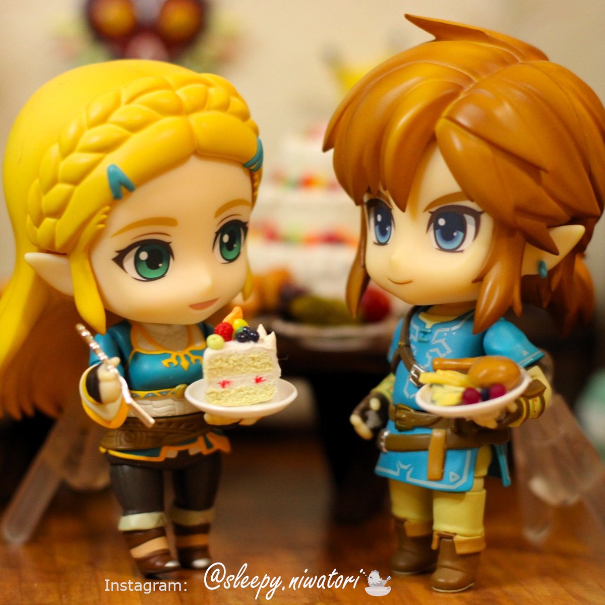 dreaming.niwatori tweet media