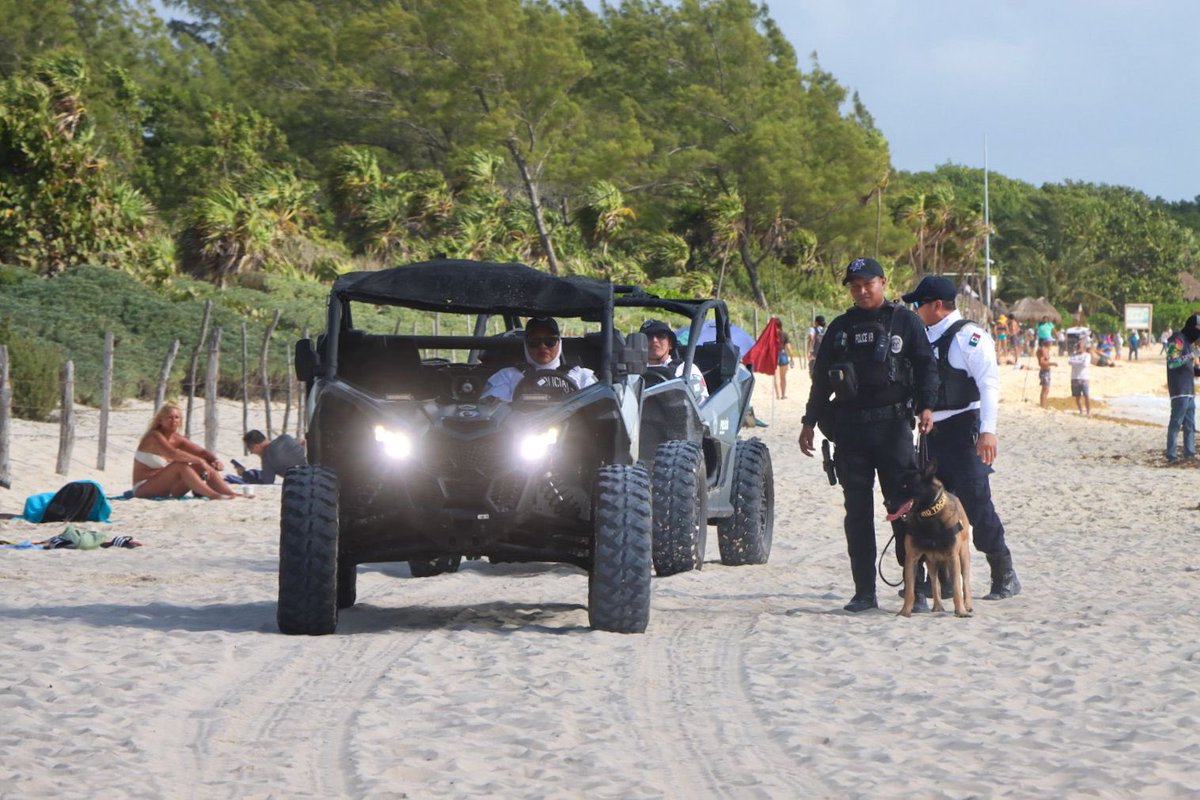 SSC_PDC's tweet photo. La Policía Turística y K-9 de la SSCM mantienen presencia en los balnearios del
municipio. En la imágenes, se observan recorridos sobre Playa 72.
#ProsperidadParaTodasYTodos #ServirYProteger #SinTantoChoro https://t.co/JvdRnTJFDG