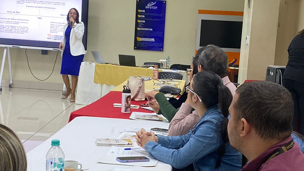 iespec's tweet photo. @RomnJquez @juntacentral @samirchamiisa @Suedileon @felipenco @Daiyud @LauraCasadoOrt1 @jnrosariog @merce1921 @hiraydamarcelle Este abordaje integral, histórico y normativo, contribuye a fortalecer la adecuada ejecución de los actos del estado civil, garantizando el cumplimiento de los principios de legalidad y transparencia.
#CapacitaciónJCE
#Ley4-23
#FormaciónInstitucional
#EstadoCivil
#IESPEC
#JCE https://t.co/dmHjAqO16g