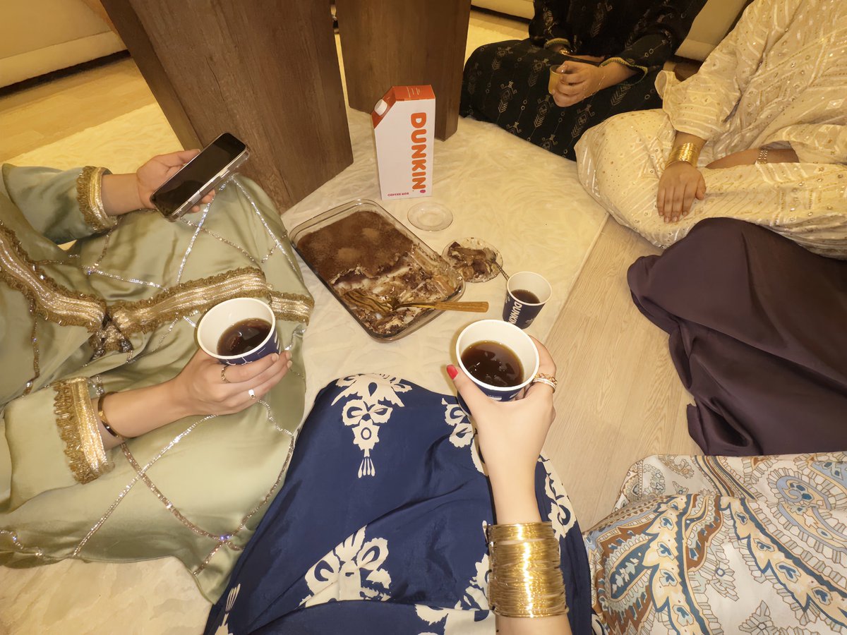 Usertrifles's tweet photo. الحياة بعد التراويح is worth living https://t.co/WJlwAjDqsG