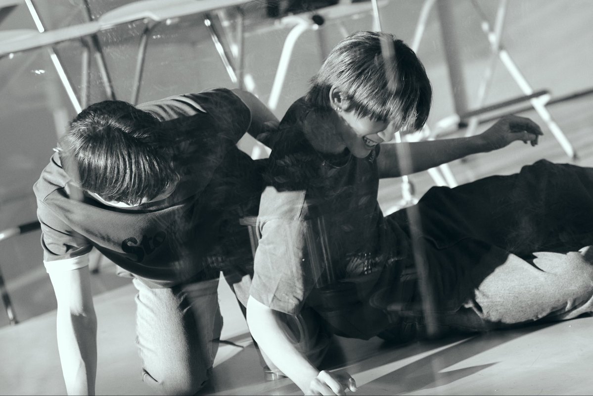 มีคนแอบยิ้มให้ด้วงไหม นี่คือคุณฉินเปิดใจให้ด้วงอะยังงง มาช่วยกันดูหน่อยๆๆๆ งื้อออ #ด้วงกับเธอEP4 แล้ว ยังเป็นกำลังใจให้ด้วงกันอยู่ม้ายยย ท้ายอีพีแอบยิ้มไม่ออก ไม่ชอบตุ๊กตาตัวนั้นเลย หม่ามี๊ช่วยด้วย~ พิมพ์มาเพิ่มกัมใจให้คนละ 1 เม้นได้ไหมค้าบบ หงิงๆ

DUANG WITH YOU EP4