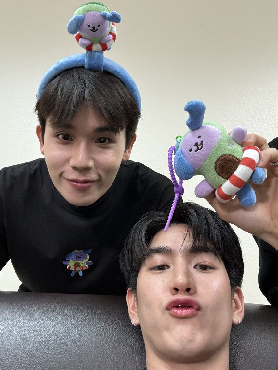 happy birthday <a href="/avocean_GMMTV/">AVOCEAN</a> 🥹 thank you for bringing so much happiness into our lives! keep studying and being a tiny troublemaker like your papas

AVOCEAN HAPPINESS TODAY
#2ndAvoceanGrowUp