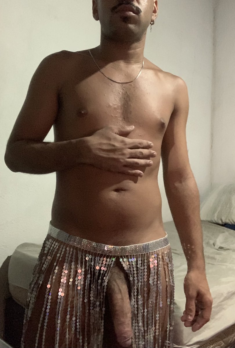 xhotjosh's tweet photo. o carnaval acabou, mas se quiser pode pular aq https://t.co/mywfntHM76