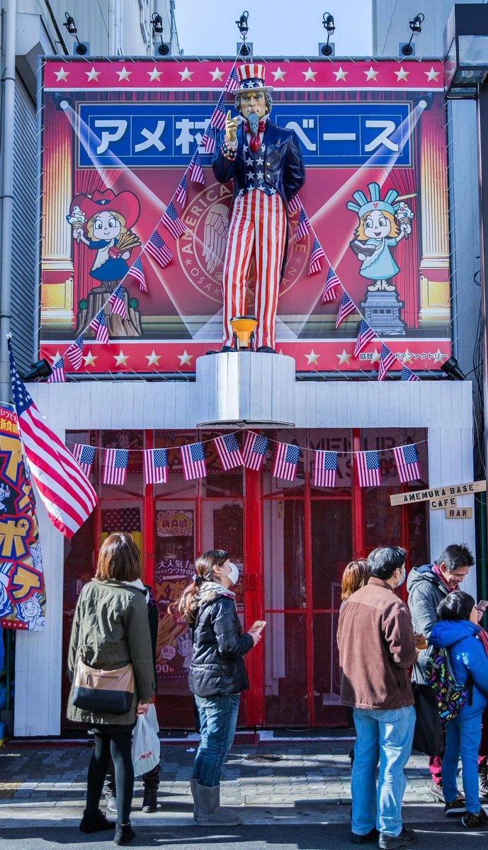 Correct. If I go to Japan, I don't want to eat at restaurants run by white guys from America. I want to eat at "American" restaurants run by the Japanese, because check this shit OUT: