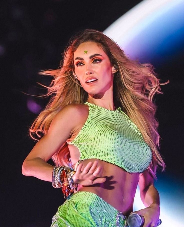 isviviiii_'s tweet image. 💚💚💚