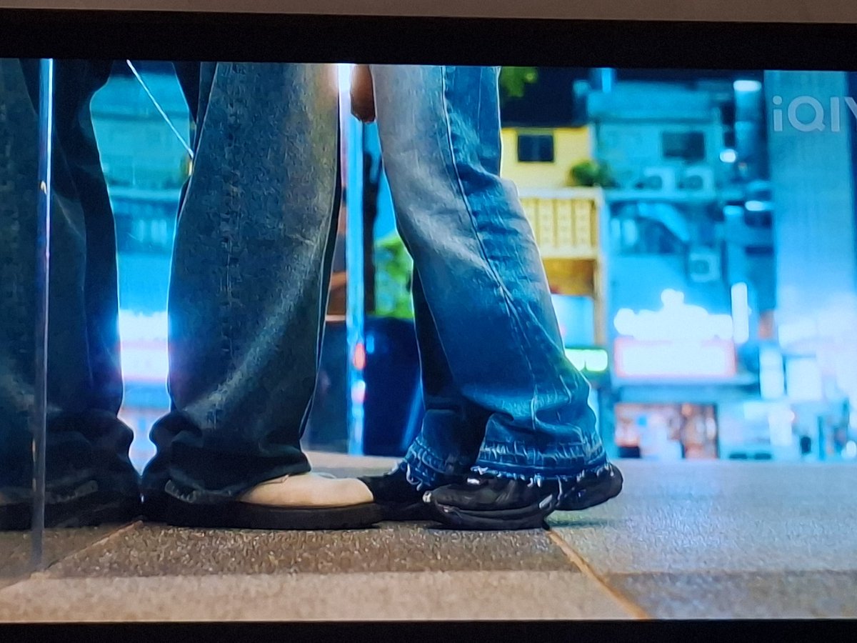 jmidpty's tweet image. NO ESTOY BIEN. NO RESPIRE POR 1 MINUTO. WTF!! SNSKKAKAKA