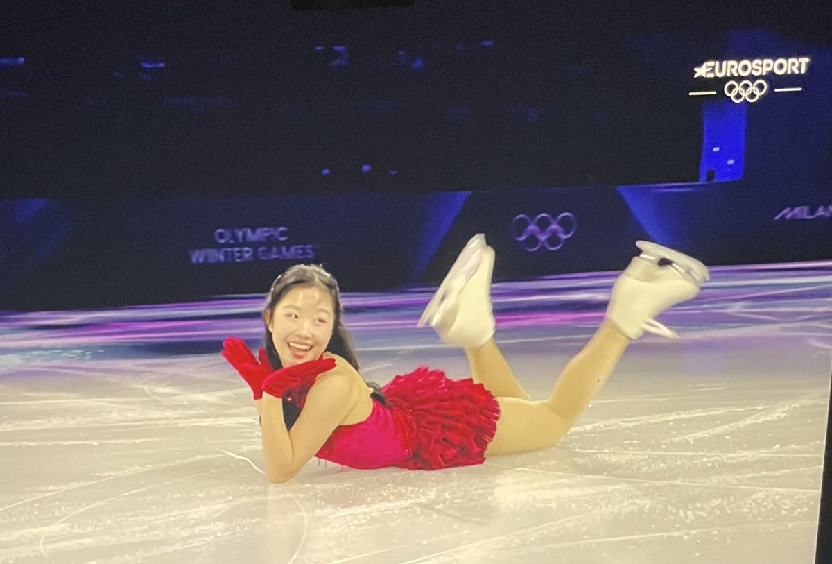 judesrivers's tweet image. princess ami!!!!