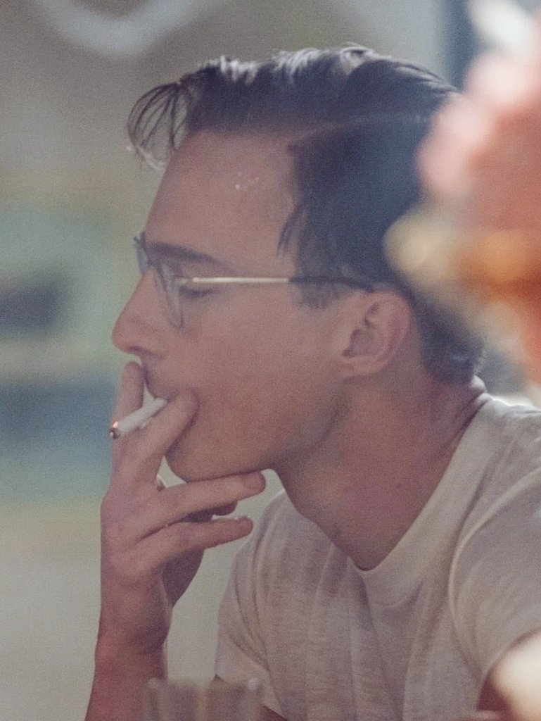 wwwvwvwvv (@dhcbsj) on Twitter photo 