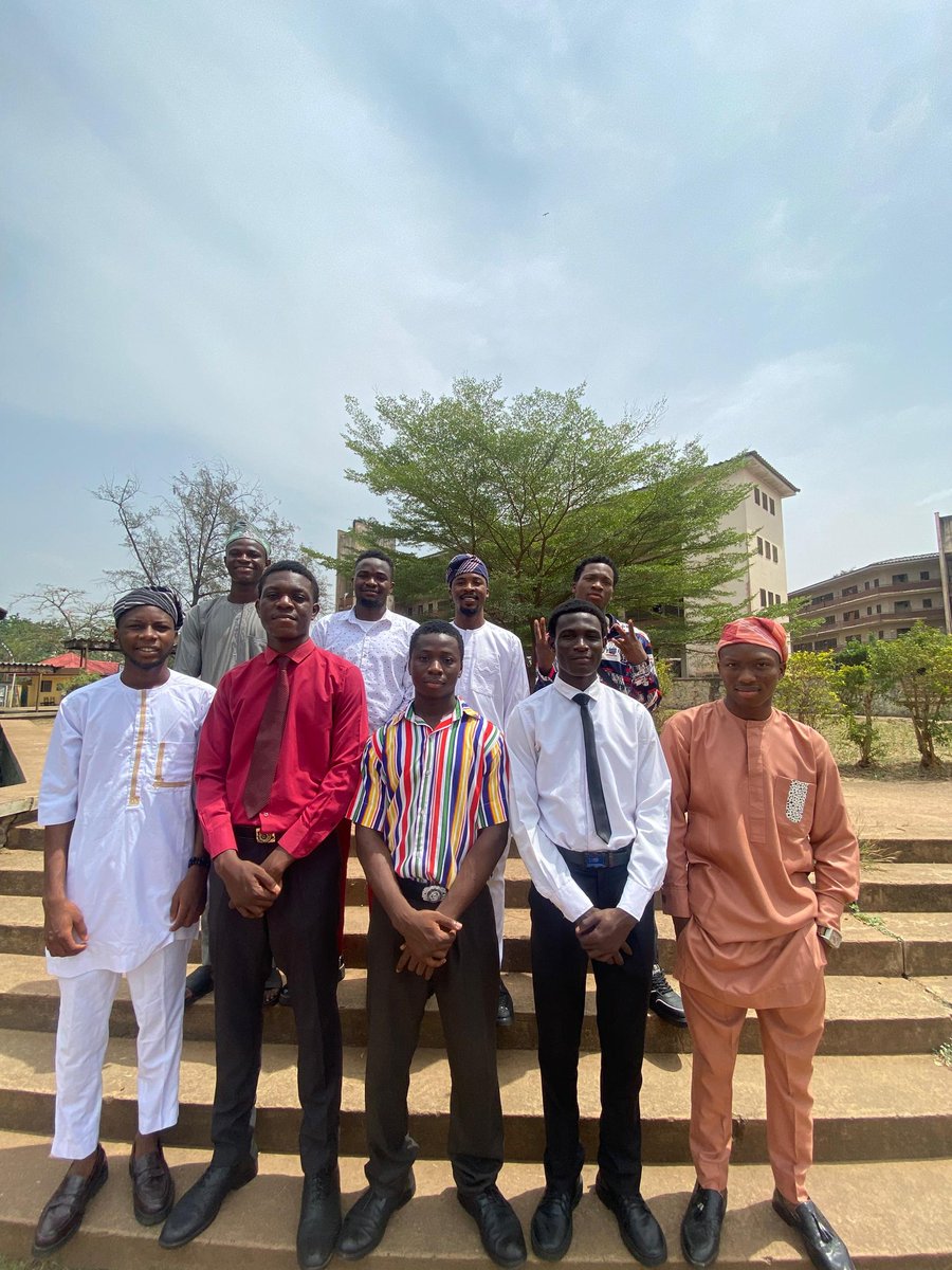 Independence Hall,UI tweet media