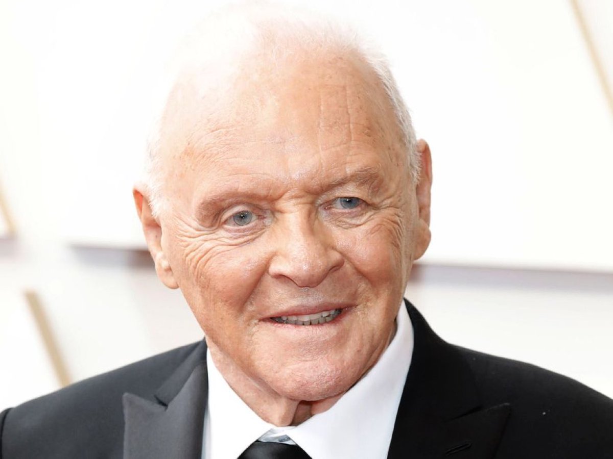 “Güç insanları değiştirmez; sadece rol yapma ihtiyacını ortadan kaldırır. Adil olan korur, hırslı olan istismar eder, güvensiz olan tirana dönüşür. Yozlaştıran güç değildir; sonuçlardan korku kalmadığında herkesin gerçek yüzü ortaya çıkar.”

—Anthony Hopkins