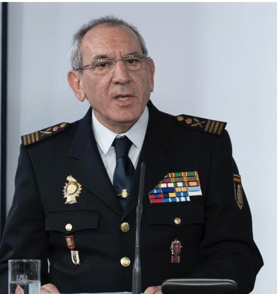 Con la que liaron los izquierdosos por el pico de Rubiales, ahora por los abusos sexuales del DAO de la policía José Ángel González no lían nada?
