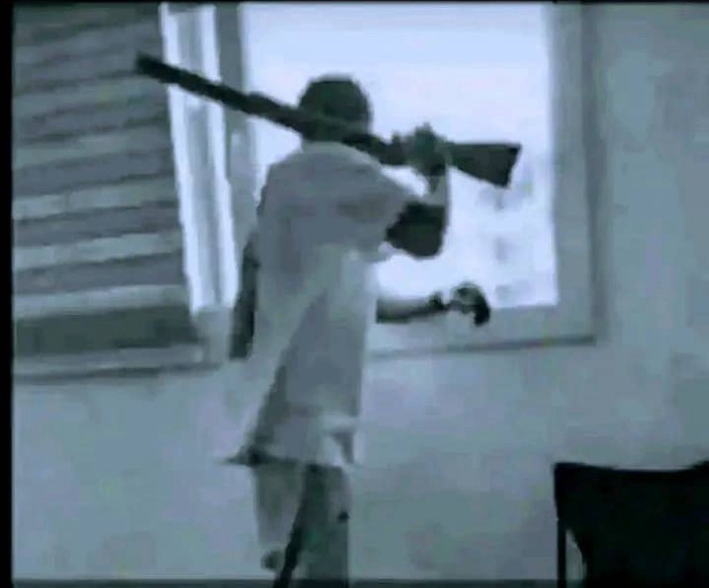 mandelaval's tweet image. I go pay evil with evil and nothing go sup☠️✅