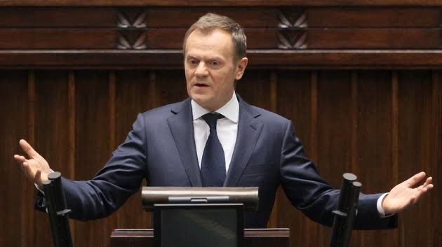 Narodowy Fundusz Zdrowia wciąż nie uregulował płatności na kwotę 8 mld zł za świadczenia udzielone w ubiegłym roku. Takie informacje przekazał w tym tygodniu prezes Polskiej Federacji Szpitali Jarosław Fedorowski.

Niezapłacone świadczenia nielimitowane to koszt 2 mld 100 mln zł,