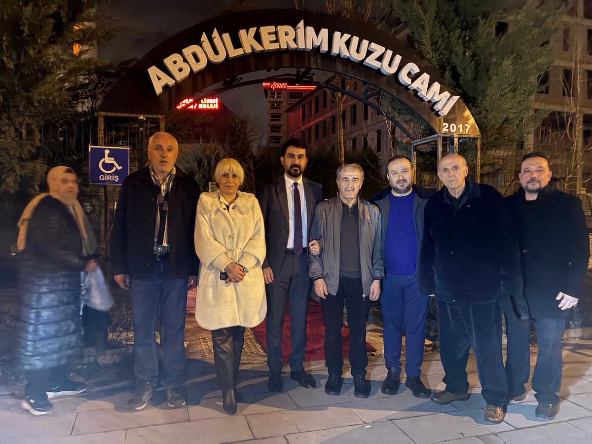 akcankaya's tweet photo. Gönül bağlarımızı dualarla güçlendiriyoruz! 🌙

İlçe Başkanımız Sn. @KaradumanBaran, Kadın Kollarımız ve Teşkilatımızla birlikte bu akşam Abdülkerim Kuzu Camii’nde komşularımızla kucaklaştık. 🤝
Teravih sonrası lokma ikramımız eşliğinde hemşehrilerimize Sn. Cumhurbaşkanımız @RTErdogan’ın selamlarını ilettik, dualarına ortak olduk. Çankaya’mızın her sokağında sevgiyle karşılanmanın mutluluğu paha biçilemez.

📍 Durmak yok; her kapıya gidecek, her yüreğe dokunacağız!
#MilletimizleNiyetimizBir 🇹🇷
#SevdamızdaBüyükDavamızda

@hakanhanozcan @Akparti @AkpartiAnkara
