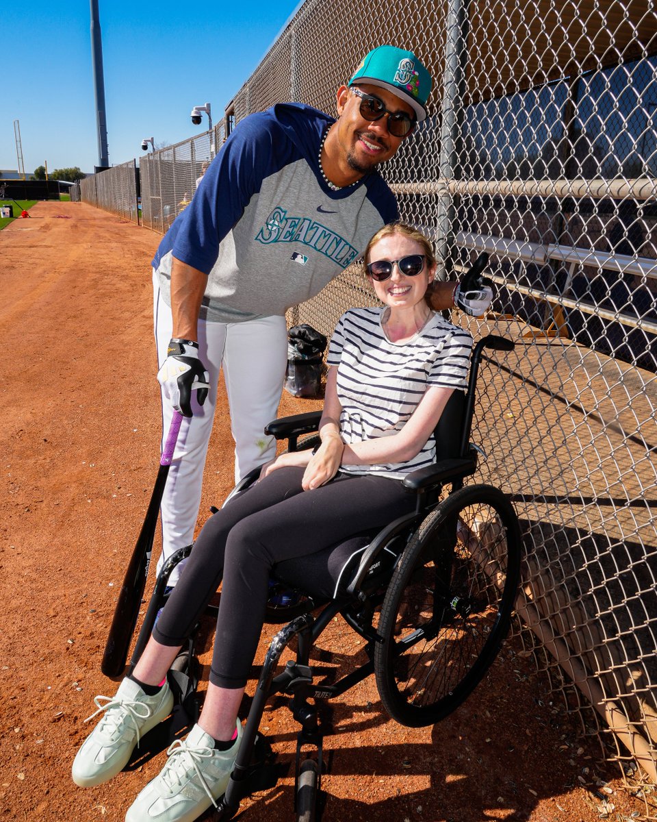 Baseball is the best 💙
It’s always a pleasure when @SlangsOnSports stops by Spring Training.