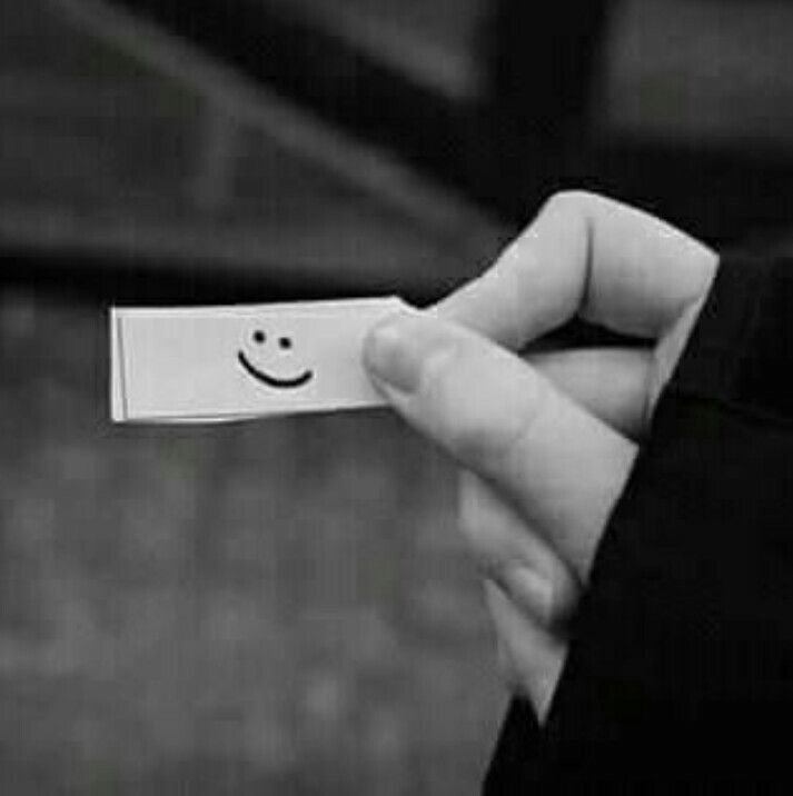 زهࢪي حسيتو بدا يتسڨم  نهاࢪ لول تاع ࢪمضان ماجاتني حتى  تمࢪةة مدودةة🙂💔