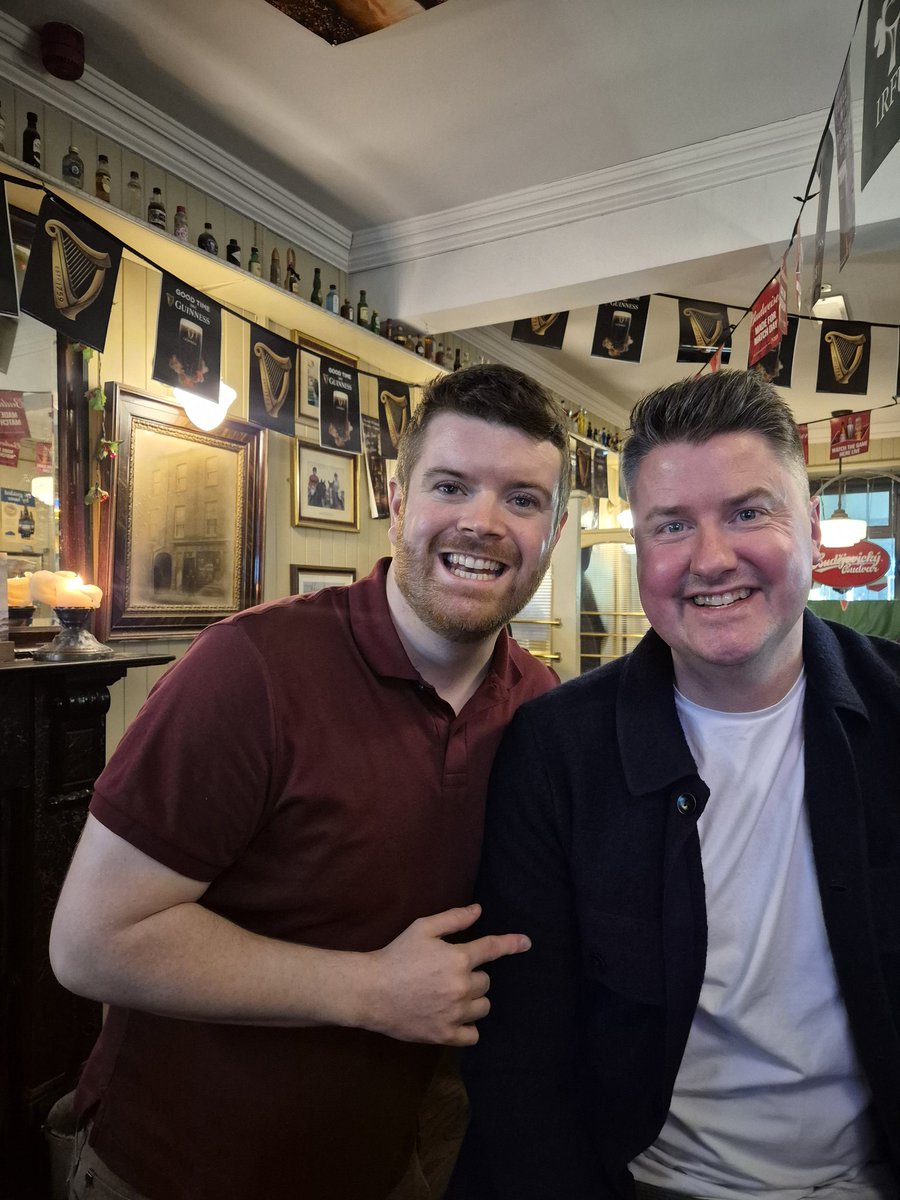 #racehour tweet media