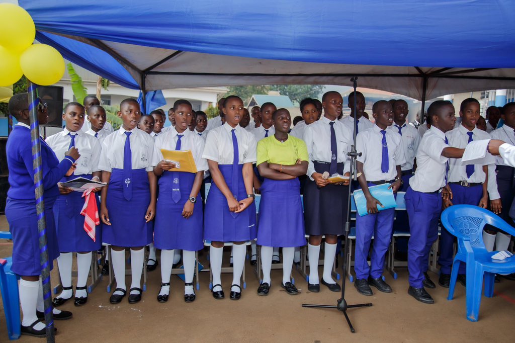 QueenS36594's tweet photo. 🎉 Today, we celebrated a Thanksgiving Mass led by Rev. Fr. Samuel Walakira, thanking God for the outstanding UCE 2025 results! 🙏 Congratulations to our top-performing students and staff. Special thanks to parents, and the entire school community for joining us!  #UCE2025 https://t.co/ks5AIr4bth