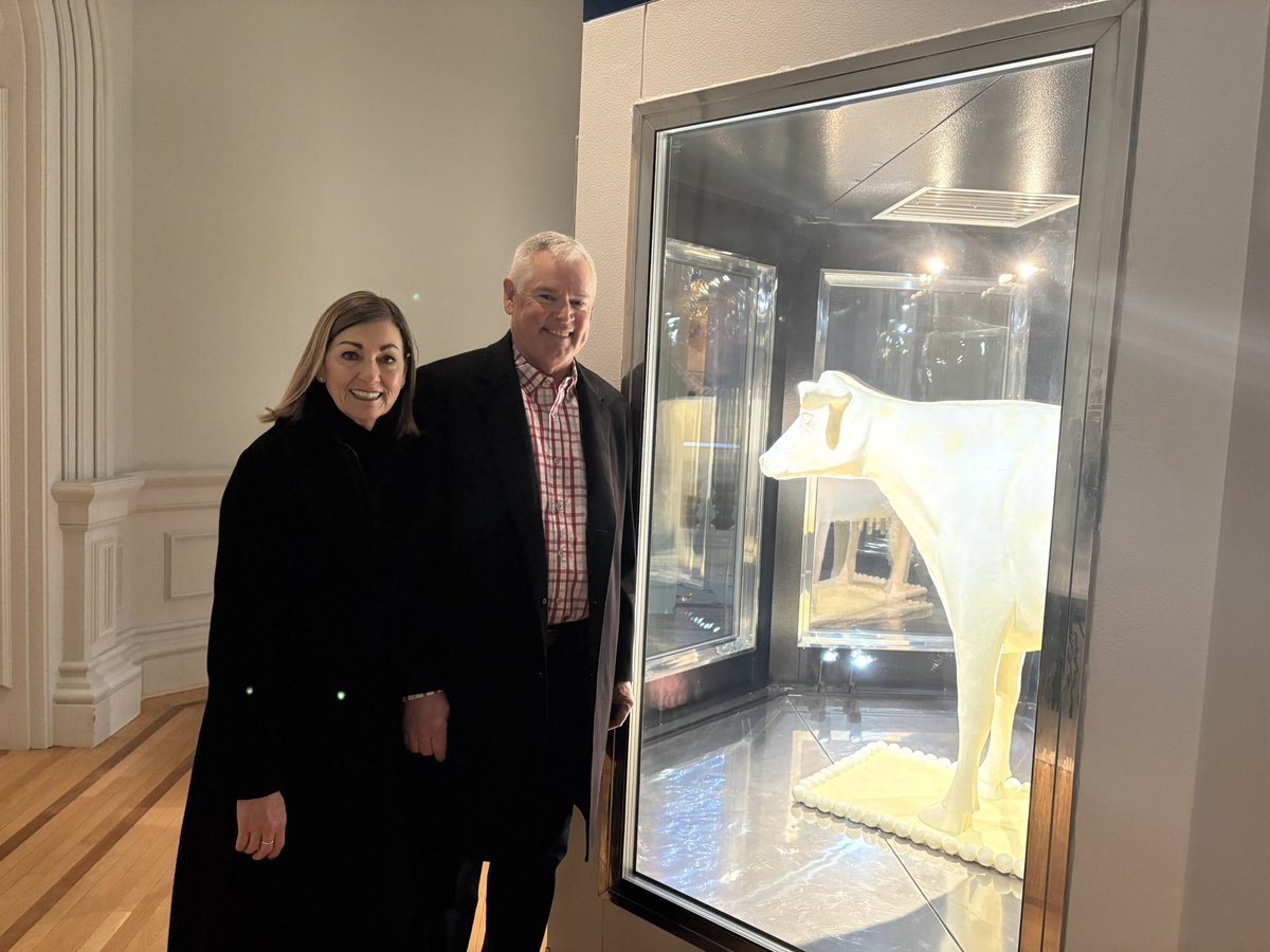 KimReynoldsIA's tweet image. Couldn’t come to DC without visiting the butter cow on display at the @smithsonian Renwick Gallery! #IowaStateFair