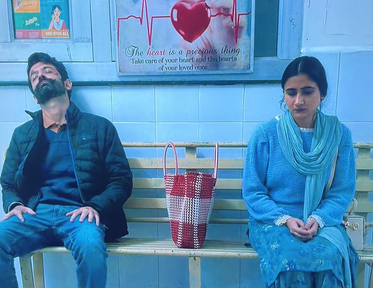 Finished Kohrra 2. What a gem of a series. Sudip Sharma is an Indian legend. What a rollercoster ride of thrill, suspense, emotions! And just like Paatal Lok S2 last episode, perhaps even more, Kohrra 2 last episode is one of the very finest ever! At par with Ozymandias of