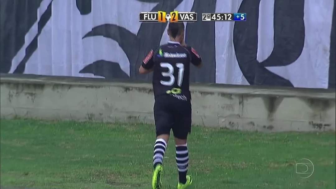 ✠Estagiário do VASCO✠ tweet media