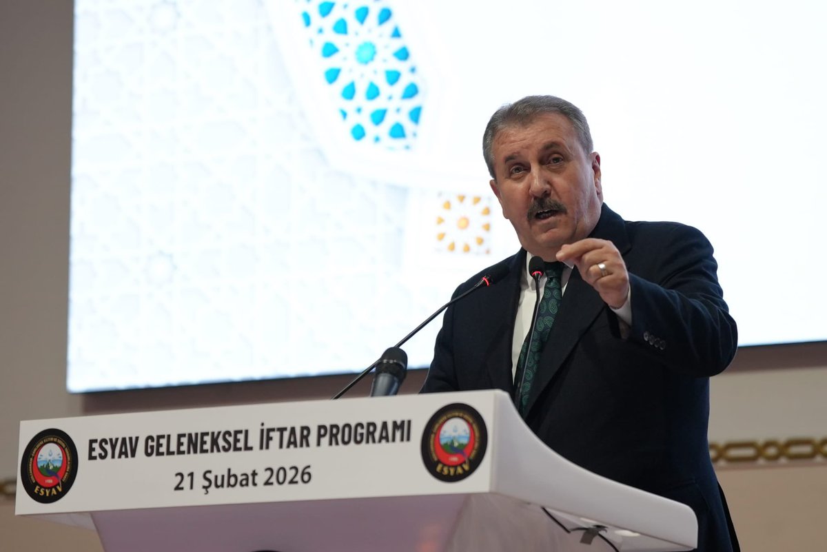 Mustafa_Destici's tweet photo. Cumhurbaşkanı Yardımcımız Sayın Cevdet Yılmaz beyle birlikte katılım sağladığımız Kızılcahamam-Çamlıdere Eğitim ve Sosyal Yardımlaşma Vakfı (ESYAV) tarafından Altındağ Belediyesi Kültür Merkezi’nde düzenlenen iftar programında kardeşlerimizle bir araya geldik.

Birlik, kardeşlik ve dayanışma ruhunun en güzel şekilde yaşandığı bu mübarek ayda bizleri buluşturan kıymetli vakıf yöneticilerine teşekkür ediyorum.

Rabbim birlik ve beraberliğimizi daim eylesin.
#HayırlıRamazanlar