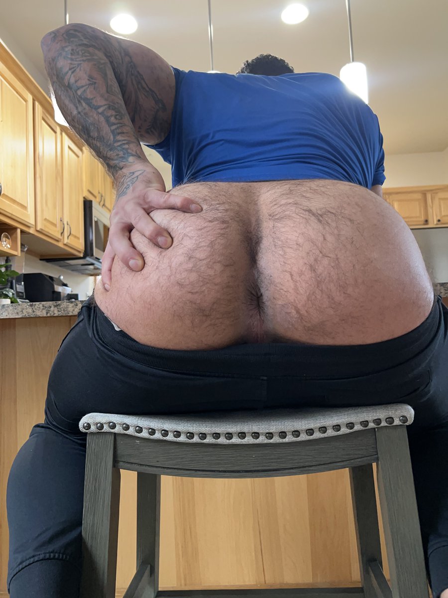 4 greek gods tweet media