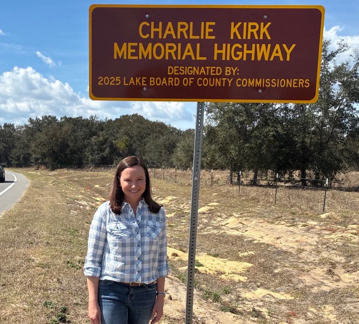 Ashley Moody tweet media