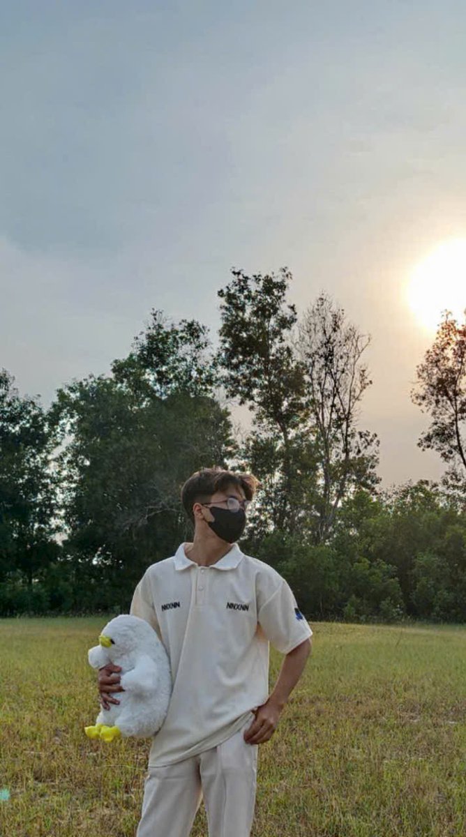 anhphan005's tweet photo. bình dương ib 😜 https://t.co/ULpMuxNhMx