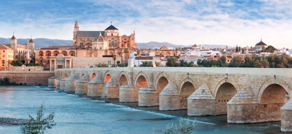 Córdoba is an extraordinary incentive destination in Andalucía, South of Spain 🇪🇸. Contact us for more info on Córdoba, and the neighbouring Andalusian cities of Sevilla, Carmona, Granada, Ronda, Jerez, Cádiz and Málaga at info@ambiance-incentives.com
.
#spaindmc