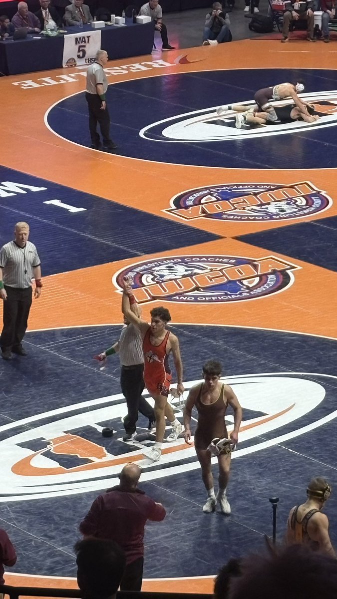 Brother Rice Wrestling tweet media