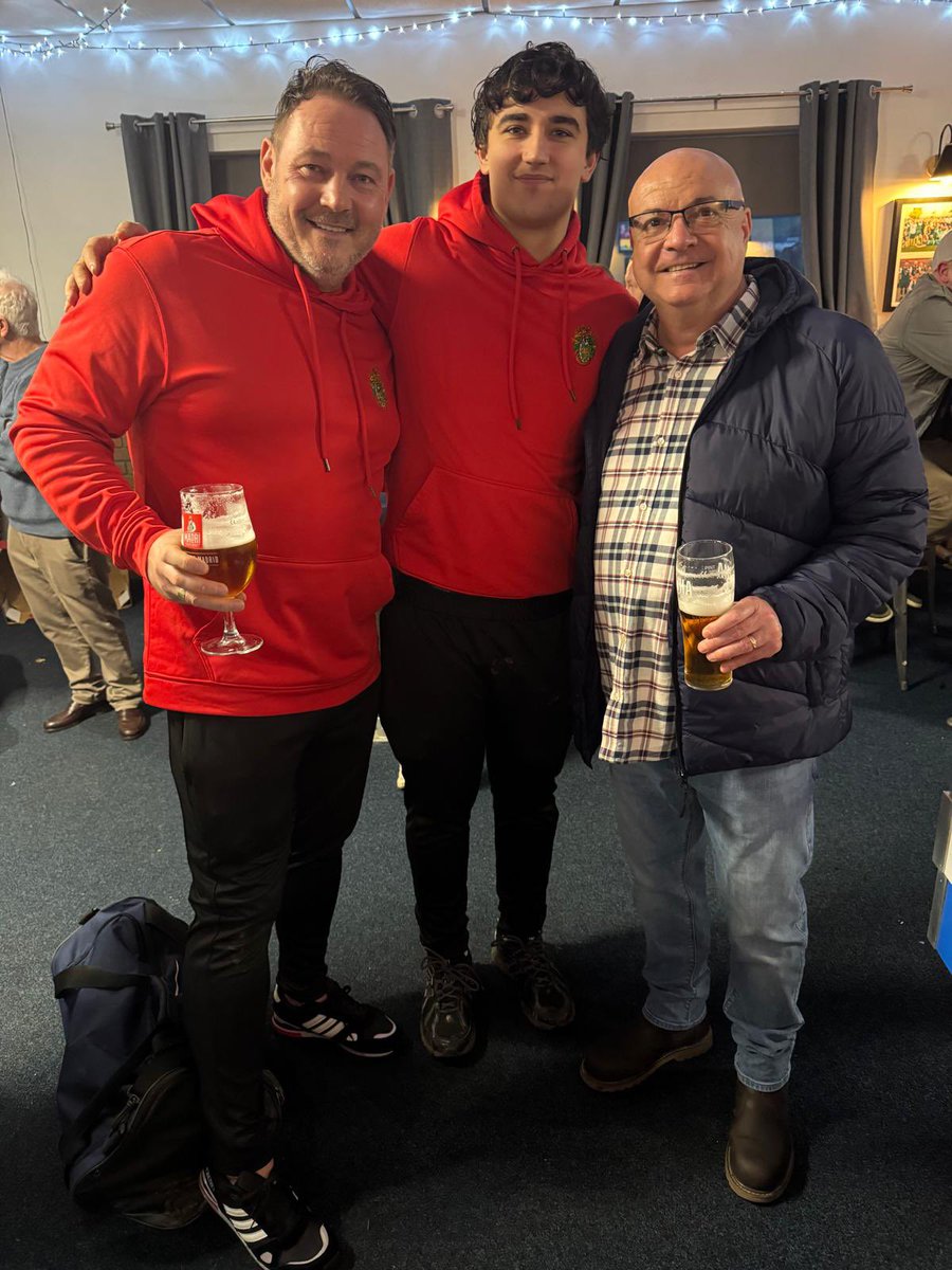 Our man of the match today goes to debut man Kevin Zyberi with 2 goals in our 3.2 win at <a href="/WeltonRoversFC/">Welton Rovers Football Club</a>  He picks up his vouchers kindly sponsored by The Italian Kitchen Hanham 
🔴🇮🇹🍕⚪️