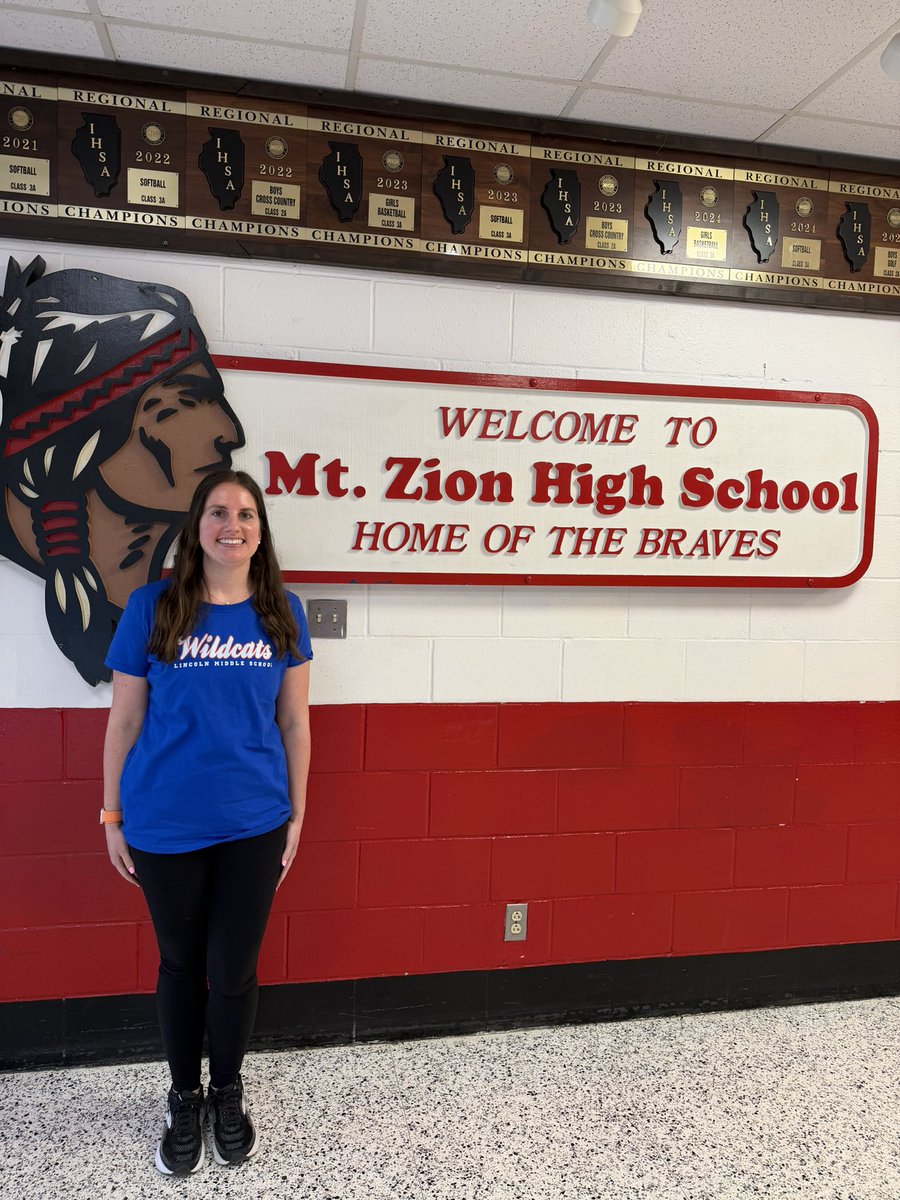 Attended the Central IL JH Track and Field Clinic today in Mt. Zion. Can’t wait to start the season in 3 weeks🏃🏻‍♀️