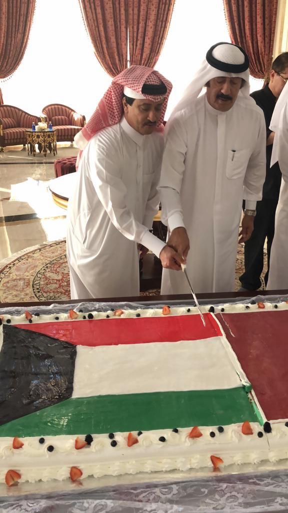 ALIHALSADA's tweet photo. إنا لله وإنا إليه راجعون
انتقل إلى رحمة الله تعالى في هذه الليلة المباركة الأخ العزيز والرجل الوفي صاحب المواقف المشهودة مع دولتنا الحبيبة قطر / محمد بن خالد الهاجري.
اللهم اغفر له وارحمه، وارفع درجته في عليين، واجعل قبره روضةً من رياض الجنة، وأبدله دارًا خيرًا من داره . https://t.co/BMfTYdih9o