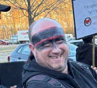 anaoromilluch's tweet image. RT @maikelnait69: @orriolsderipoll 😂😂😂