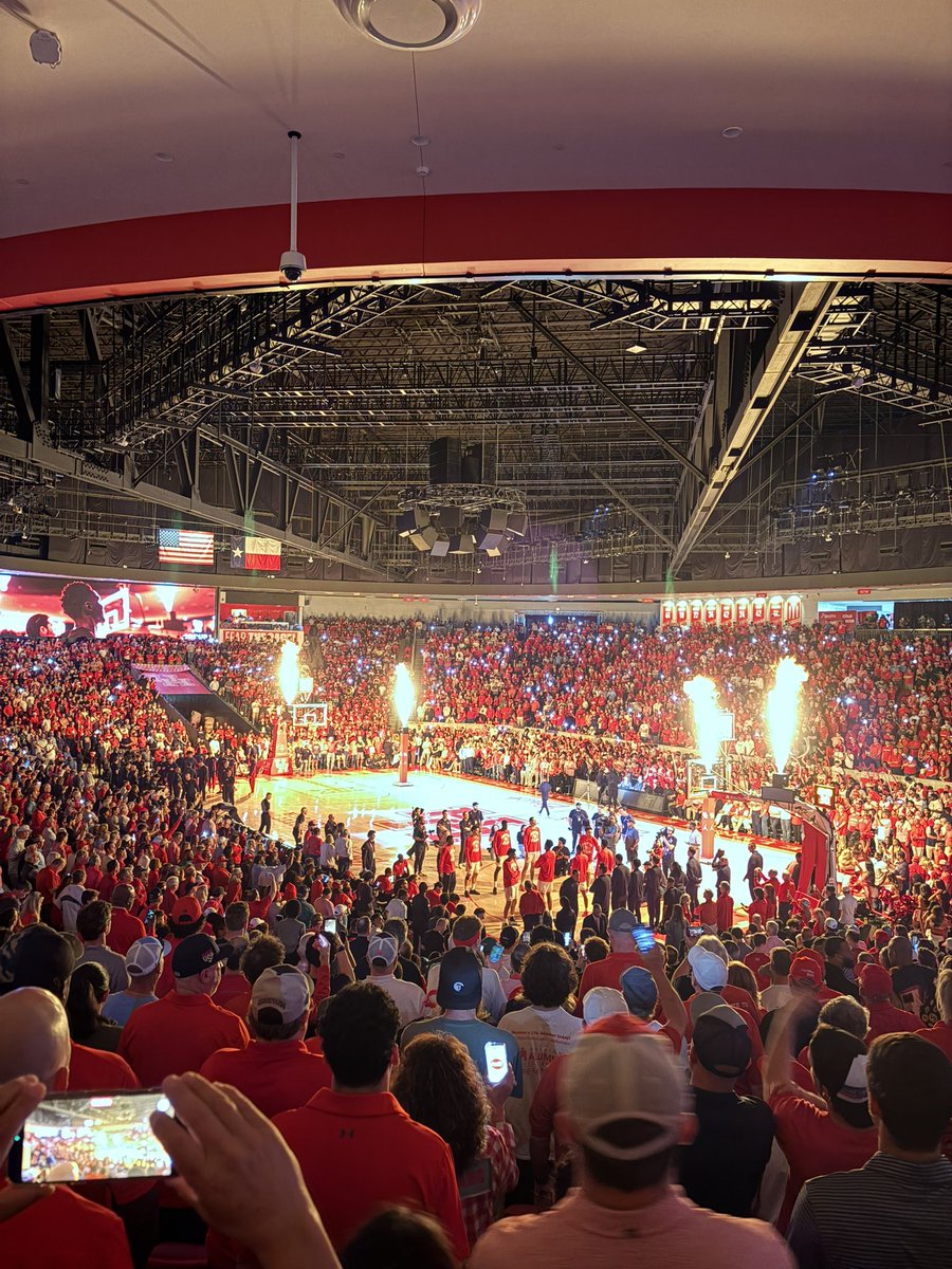 TheRealLESGuy tweet media