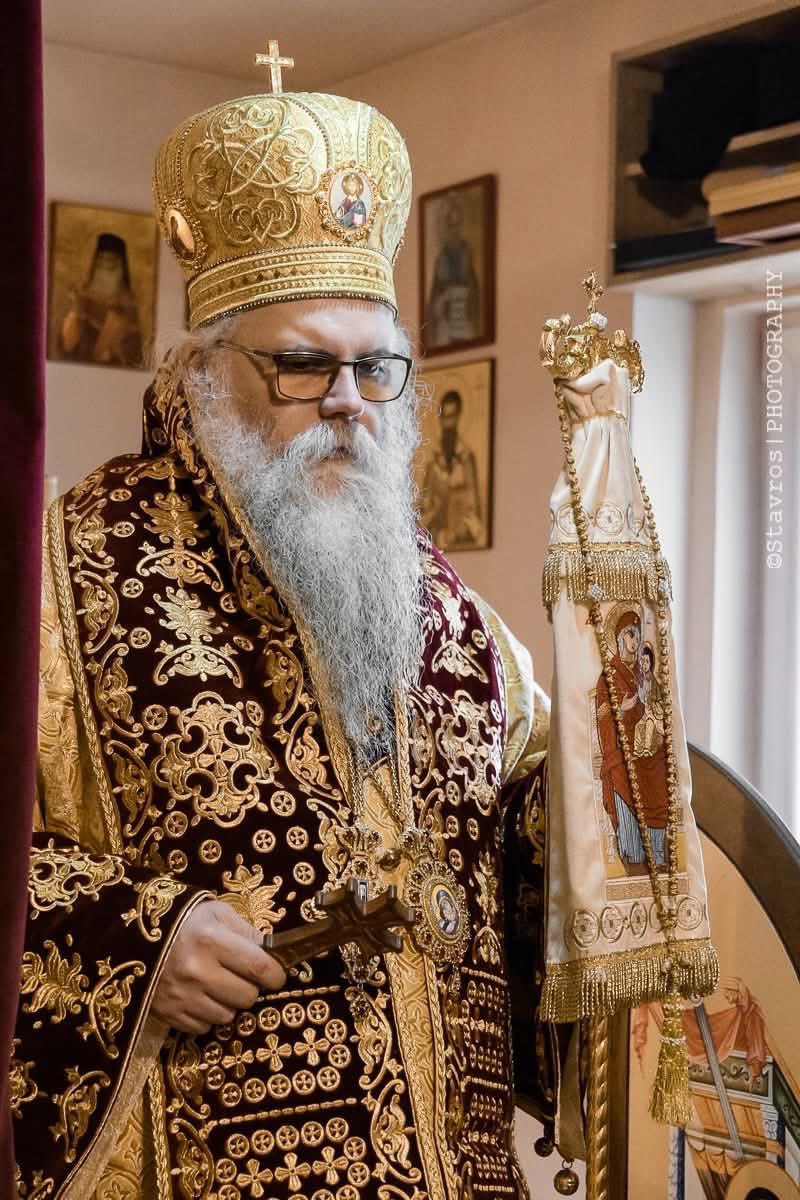 Dikicaplavusica's tweet image. "Један од знакова духовног буђења Срба биће то да схвате меру и величину издаје која се у српској цркви, београдској патријаршији, догађа.

Људи који седе тамо су издали веру Православну."

Хорепископ Максим