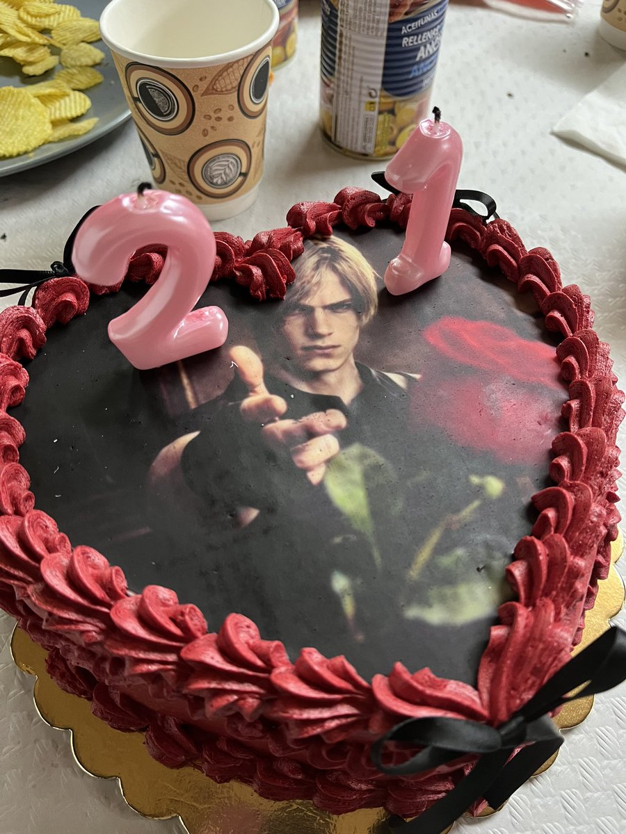 ꧁𓊈𒆜𝕼𝖚𝖎𝖓𝖓𒆜𓊉꧂ tweet media